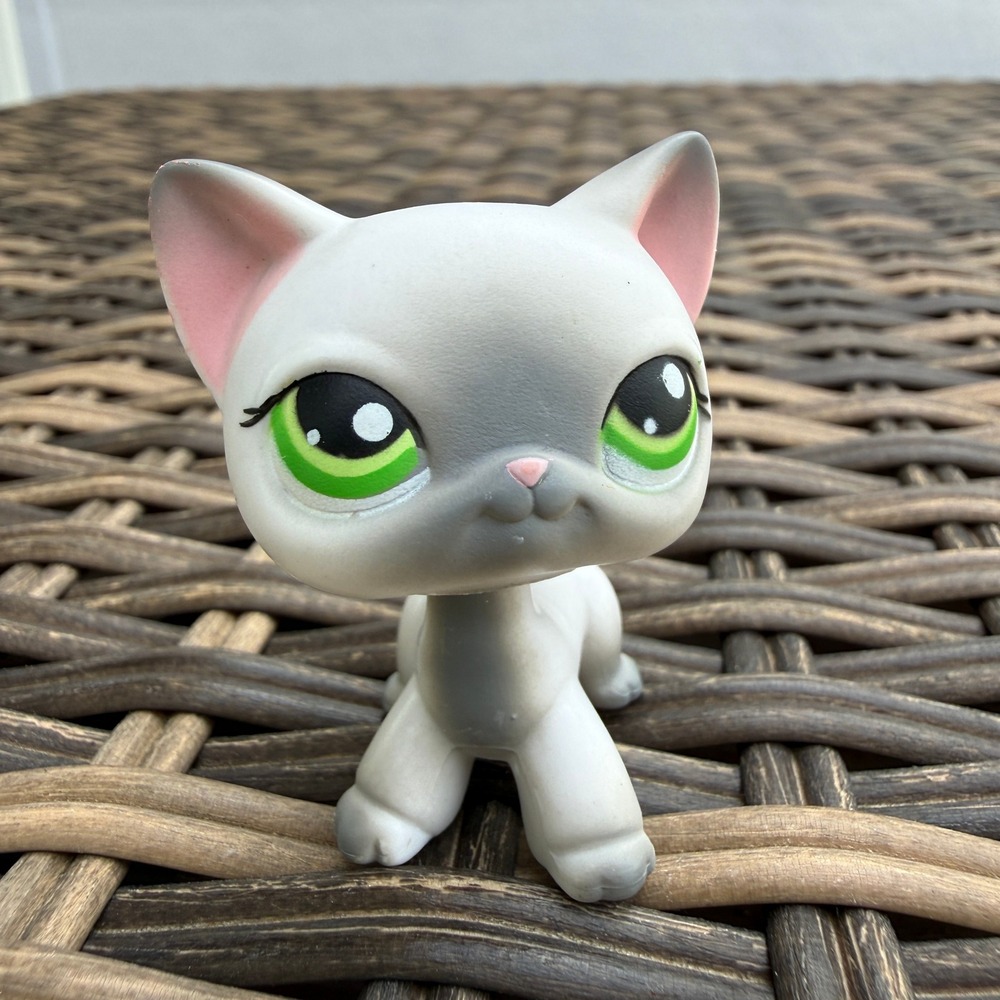 Littlest Pet Shop LPS #125 Gray Green Eyes Shorthair Cat Authentic Hasbro 2004